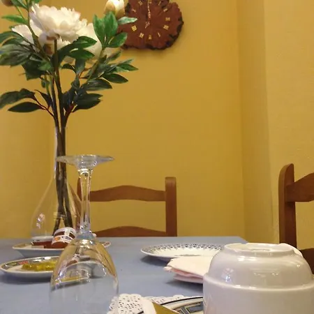 La Casa Del Abuelo Otel 2*