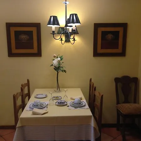 La Casa Del Abuelo 2* Albarracín